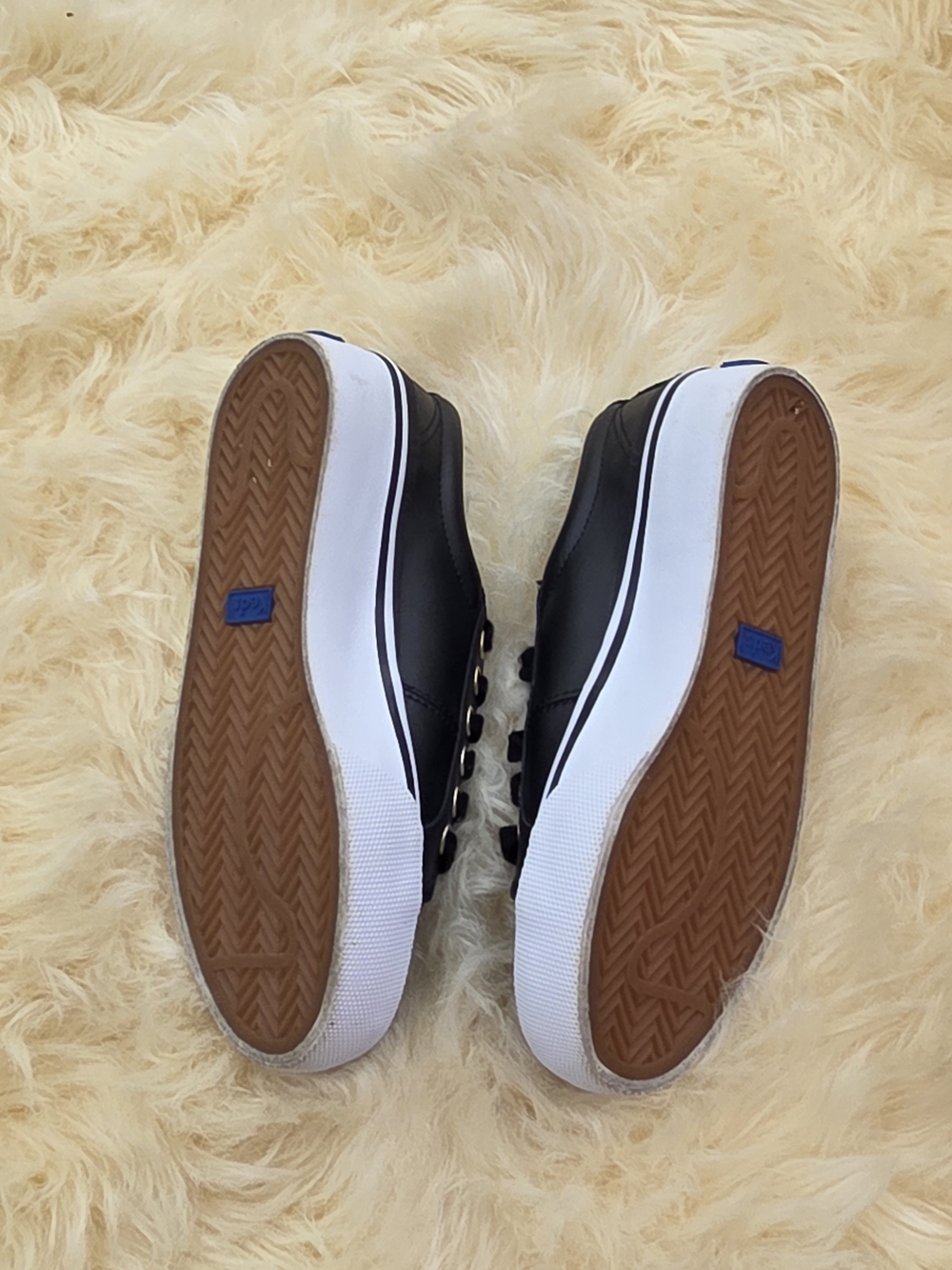 Keds Women's Black Leather Platform Sneaker Jump Kick Duo Size 5 - Picture 3 of 5